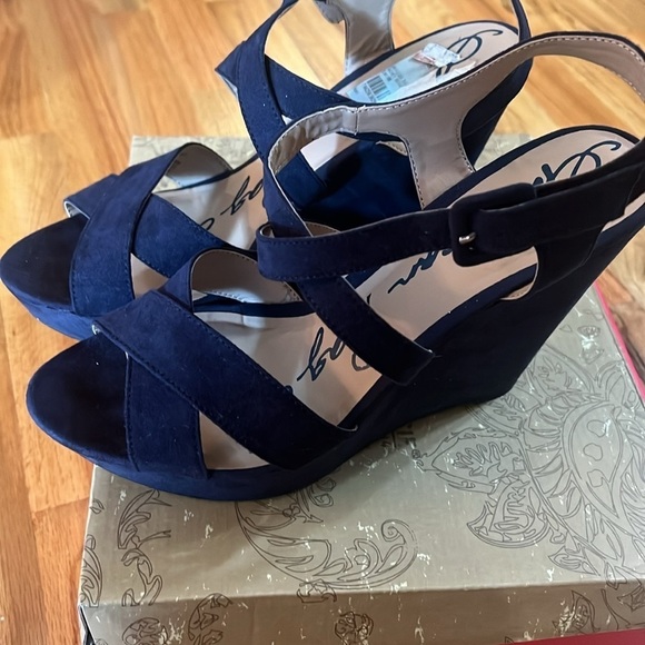 American Rag Co Wedge RacheyNvy - Picture 3 of 7